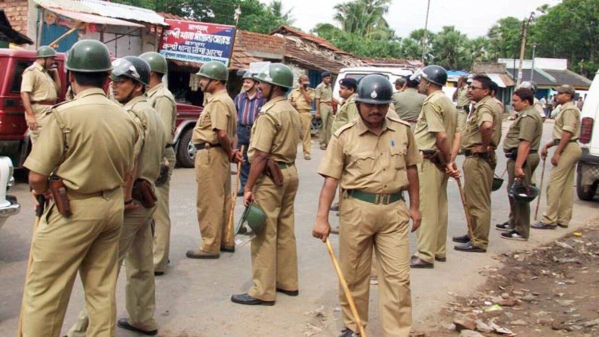 চূড়ান্ত ভোটার তালিকা ঘিরে কড়া নজরদারি, চার জেলায় সিনিয়র আইপিএস মোতায়েন