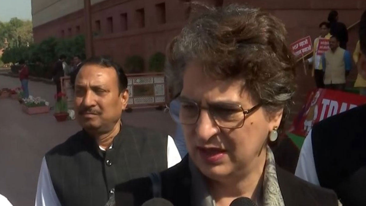 ‘কাউকে অপমান করিনি’, রিজিজুর অভিযোগ খারিজ করে বললেন প্রিয়াঙ্কা গান্ধী