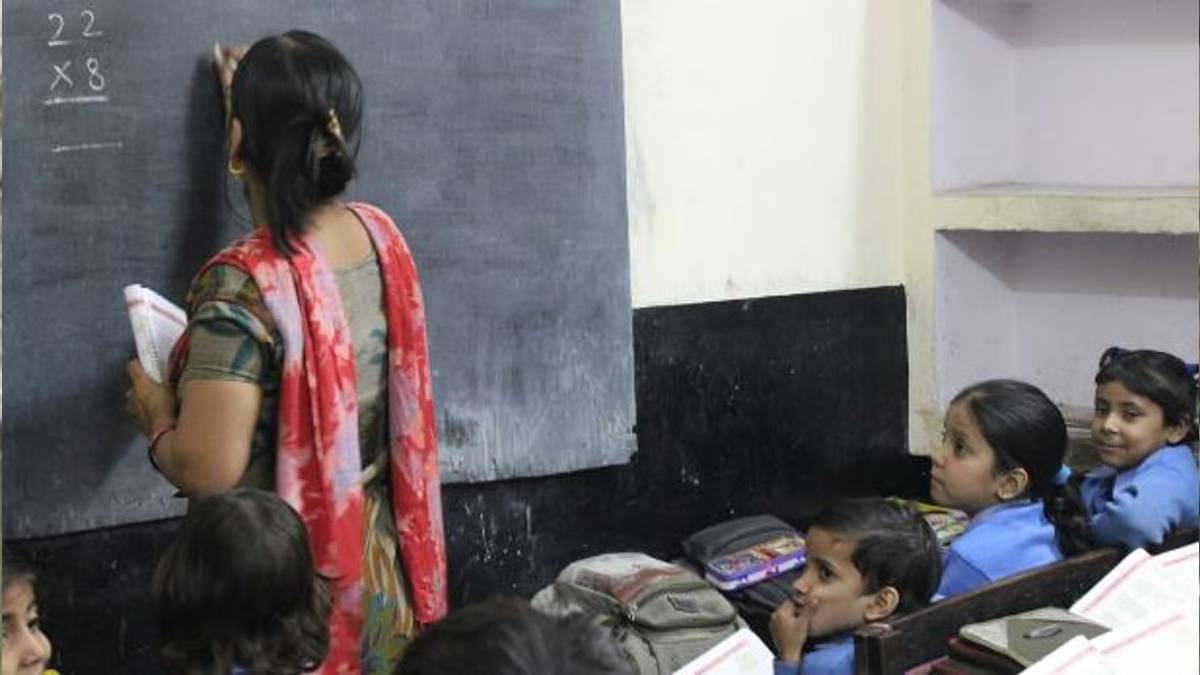 শিক্ষক-শিক্ষিকা এবং শিক্ষাকর্মীদের জন্য বাড়ল মহার্ঘভাতা