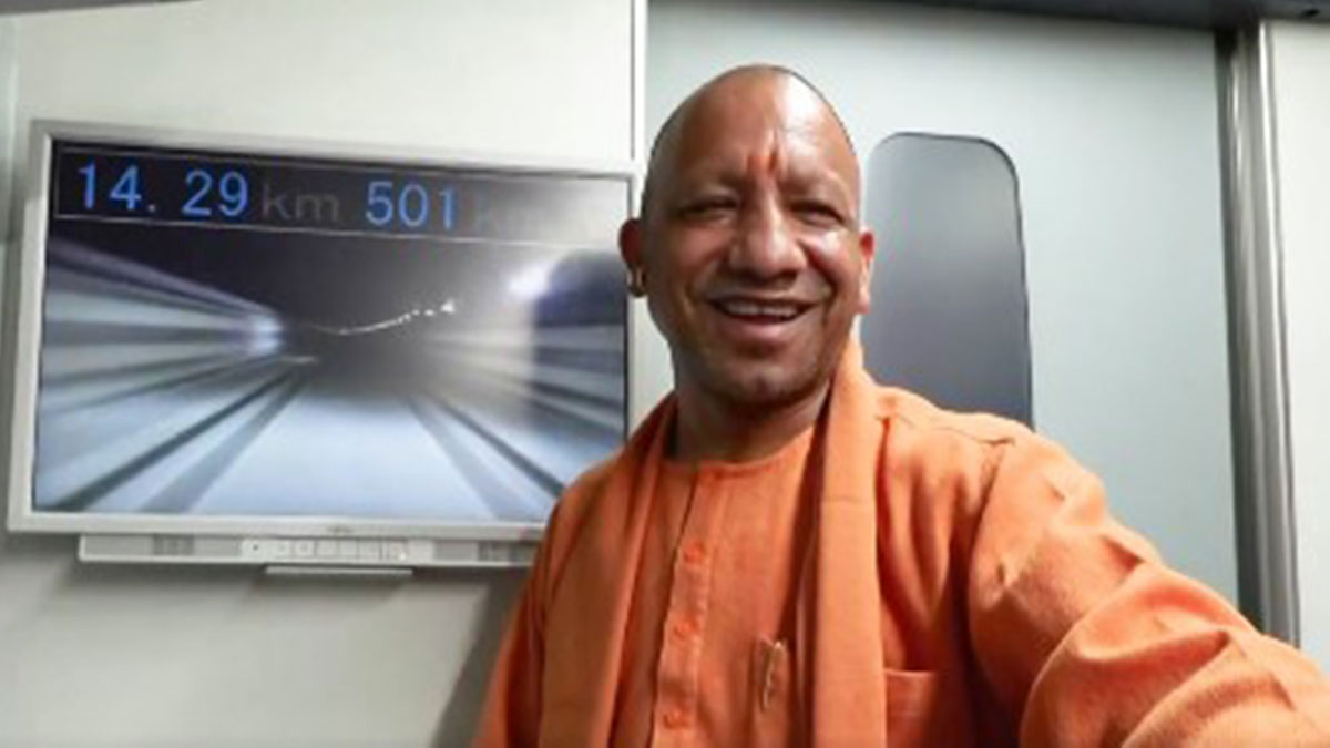 জাপানের বুলেট ট্রেনে ৫০১ কিলোমিটার গতির যাত্রায় উচ্ছ্বাস যোগীর