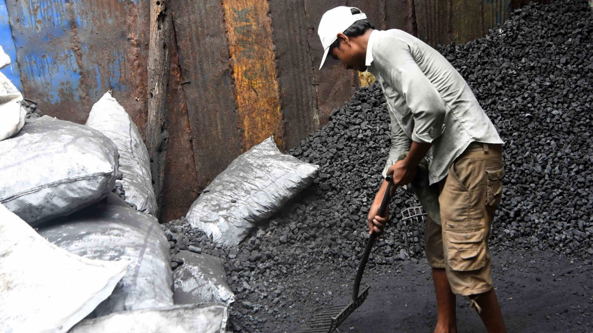 ফেব্রুয়ারিতে দেশের কয়লা উৎপাদনে রেকর্ড, প্রায় ১৮.৫ শতাংশ বৃদ্ধি