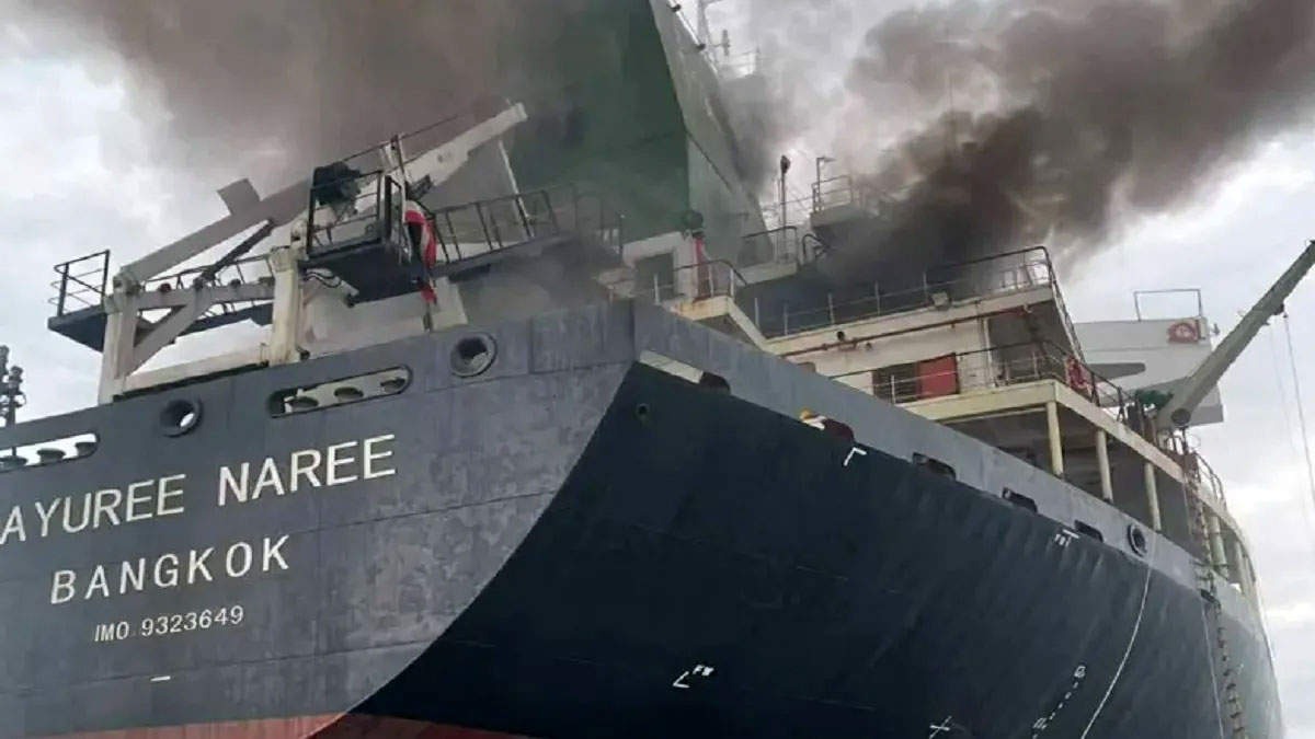 হরমুজ প্রণালীতে জাহাজে হামলা, দুই ভারতীয়ের মৃত্যু, নিখোঁজ আরও ১