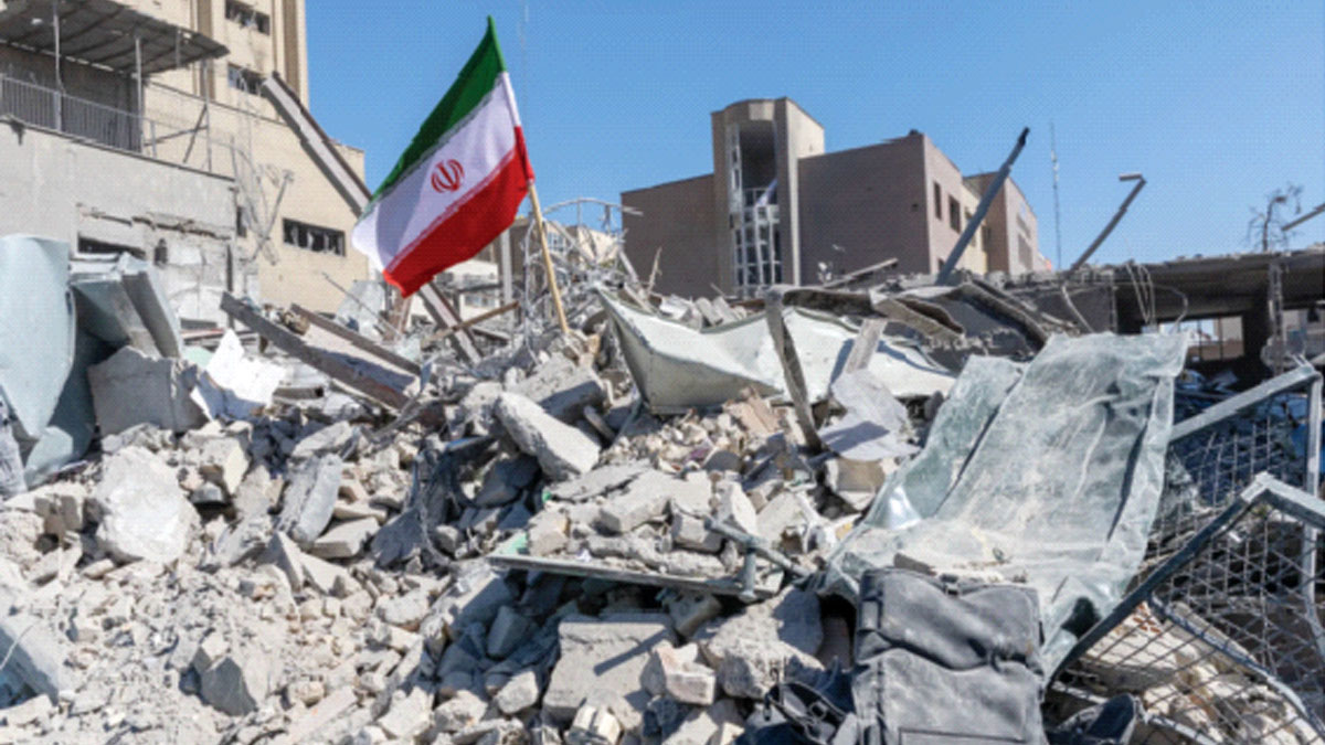 ক্ষমা ও ক্ষেপণাস্ত্রের মধ্যে ইরান