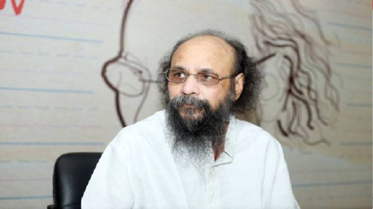 ‘মৃত্যু পর্যন্ত মমতার পাশেই থাকব’, ধরনা মঞ্চে সরব জয় গোস্বামী