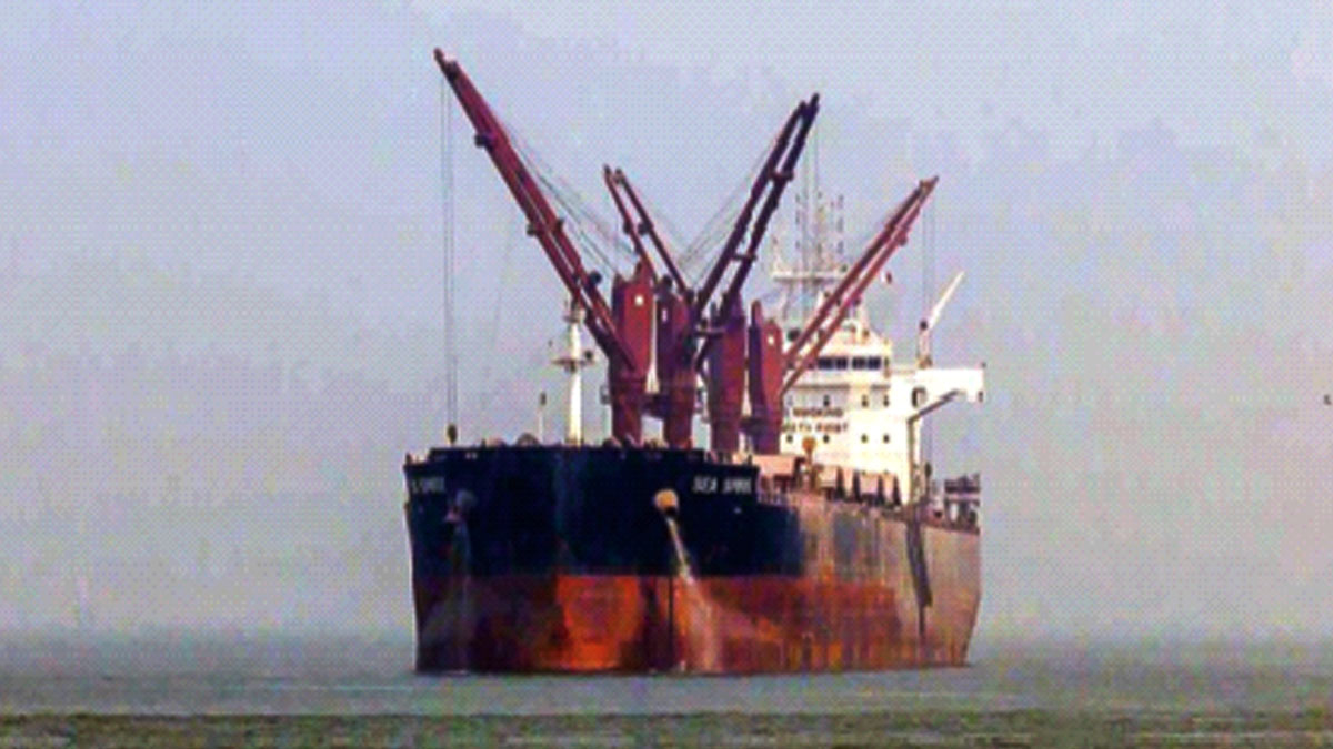 হরমুজ পেরিয়ে দু’দিনেই ভারতে পৌঁছবে আরও একটি এলপিজি ট্যাঙ্কার