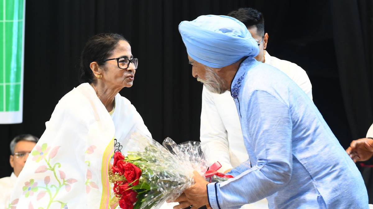 কর্মীসভা থেকে এসআইআর নিয়ে সরব মমতা