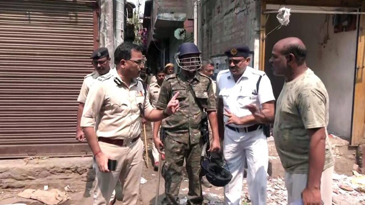 ইদের দিন জমি বিবাদে আহত একই পরিবারের ৫ জন