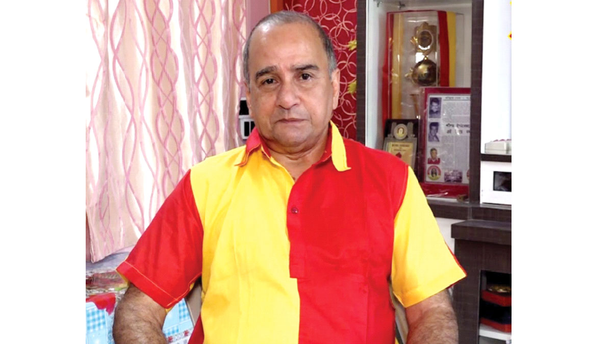 অসুস্থ হয়ে সুধীর কর্মকার হাসপাতালে ভর্তি