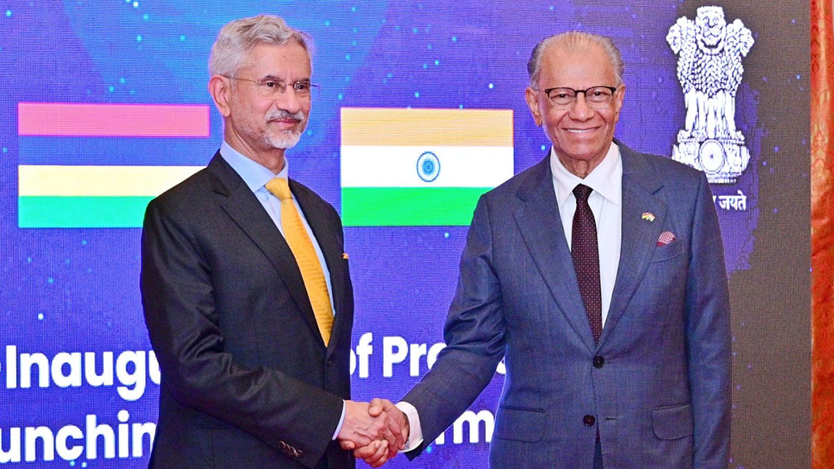 ভারত–মরিশাস নতুন সম্পর্কে জোর, কৌশলগত অংশীদারিত্ব গভীর বন্ধন