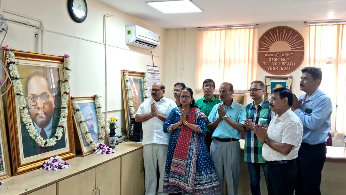 আয়কর ভবনে মর্যাদার সঙ্গে পালিত আম্বেদকরের ১৩৫তম জন্মজয়ন্তী