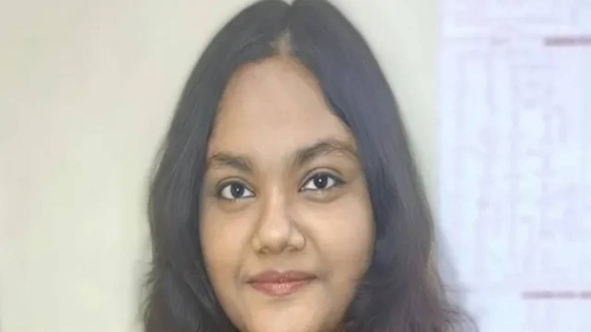 আইসিএসই ও আইএসসির পরীক্ষায় বাংলার জয়জয়কার, দ্বাদশে দেশজুড়ে প্রথম বাংলার মেয়ে অনুষ্কা ঘোষ