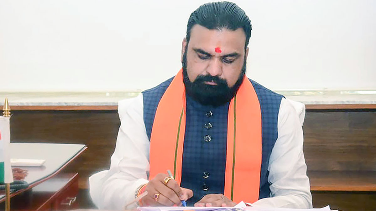 মুখ্যমন্ত্রী হওয়ার পরই সক্রিয় সম্রাট চৌধুরী, দপ্তরে দপ্তরে উচ্চপর্যায়ের বৈঠক