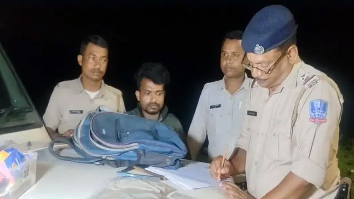 জলপাইগুড়িতে দুই কোটির ব্রাউন সুগার উদ্ধার, গ্রেপ্তার যুবক