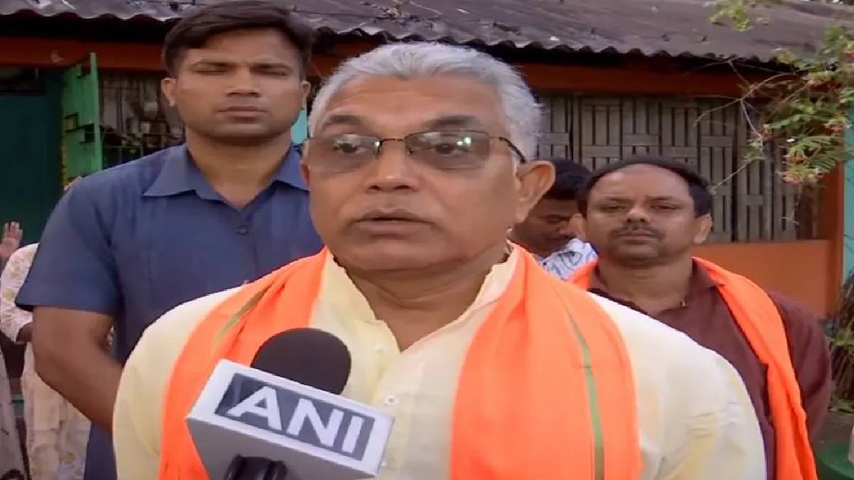 ফের দিলীপের মন্তব্যে বিতর্ক