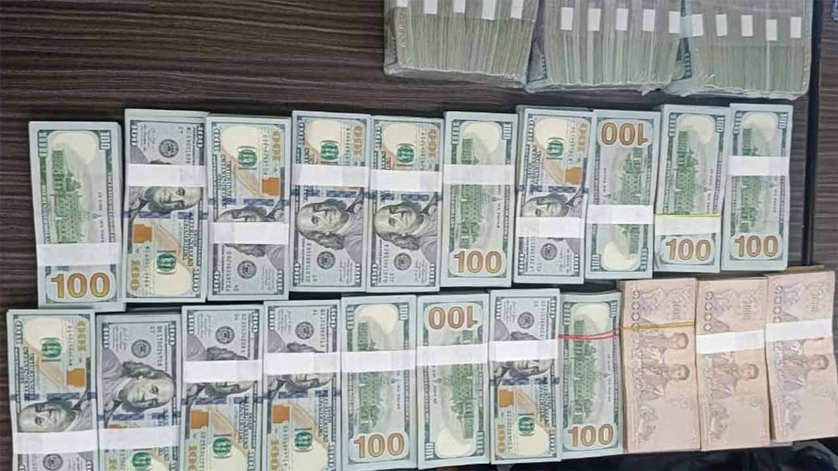 ভোটের আগে কড়া নজরদারি, পার্ক স্ট্রিটে বিপুল বৈদেশিক মুদ্রা উদ্ধার