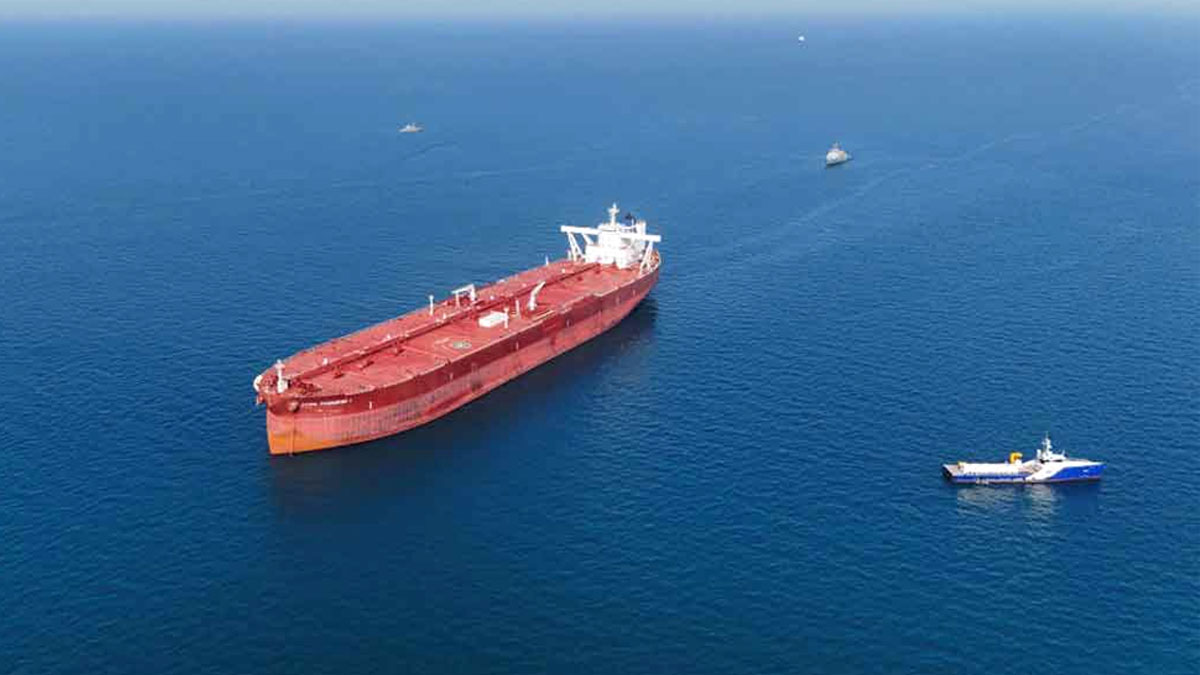 হরমুজে ভারতীয় ট্যাঙ্কারে গুলি, ইরানকে তলব দিল্লির