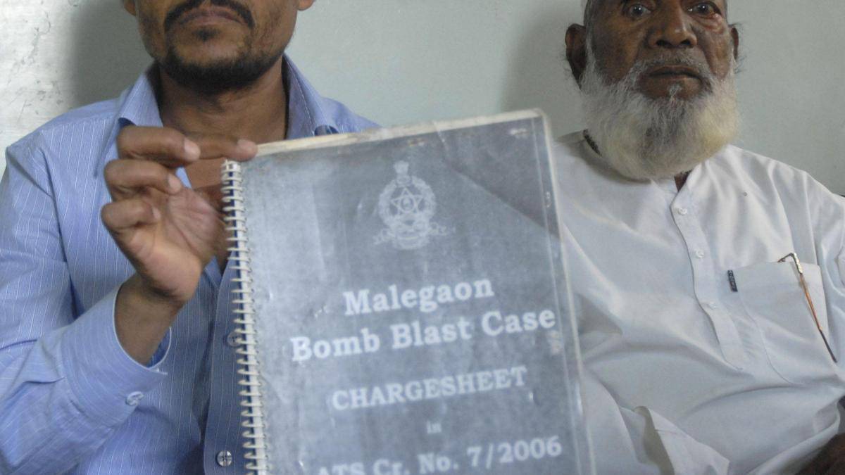 ১৮ বছর পর মালেগাঁও বিস্ফোরণ মামলায় সব অভিযুক্ত খালাস, প্রমাণের অভাবে ইতি টানল আদালত