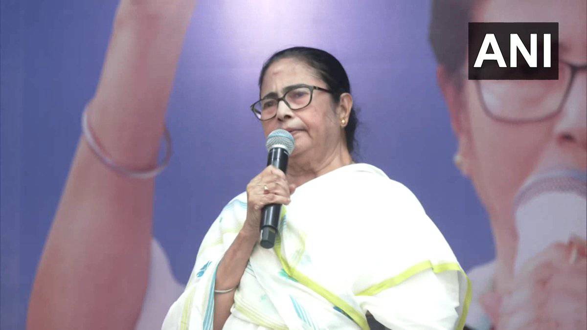 নির্বাচন কমিশনের সঙ্গে কংগ্রেস এবং স্ট্যালিনেরও আঁতাত রয়েছে, অভিযোগ মমতার