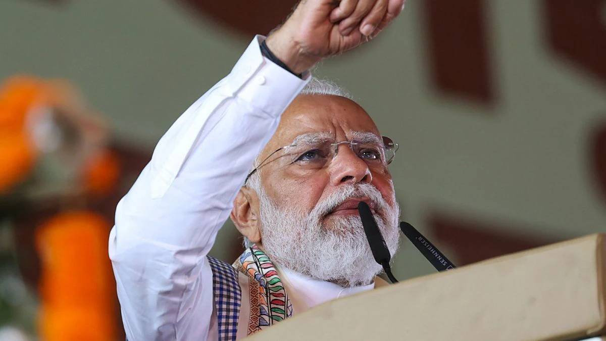 রাজ্যে টানা ভোটে প্রচার মোদীর, একদিনে তিন সভা