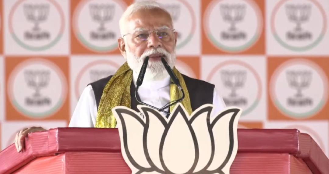 দুর্নীতি ইস্যুতে তৃণমূলকে নিশানা, ‘ক্ষমতায় এলেই রোজগাল মেলা’