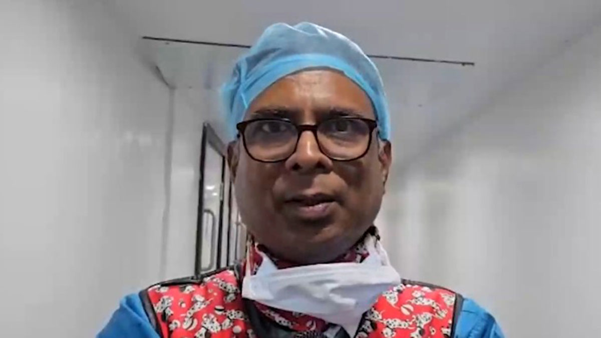 ‘জয় শ্রী রাম’ পোস্টার দেখালেই চিকিৎসায় ছাড়! কলকাতার চিকিৎসকের সিদ্ধান্তে বিতর্ক