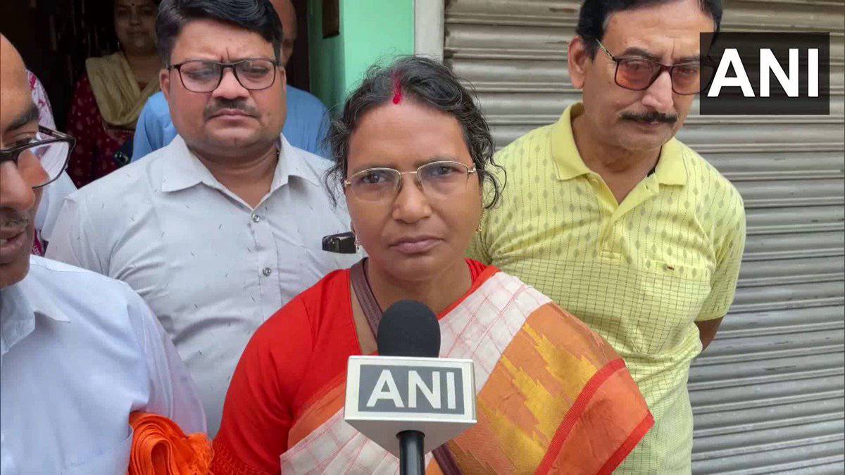 পানিহাটিতে অভয়ার মাকে পুলিশের সমন