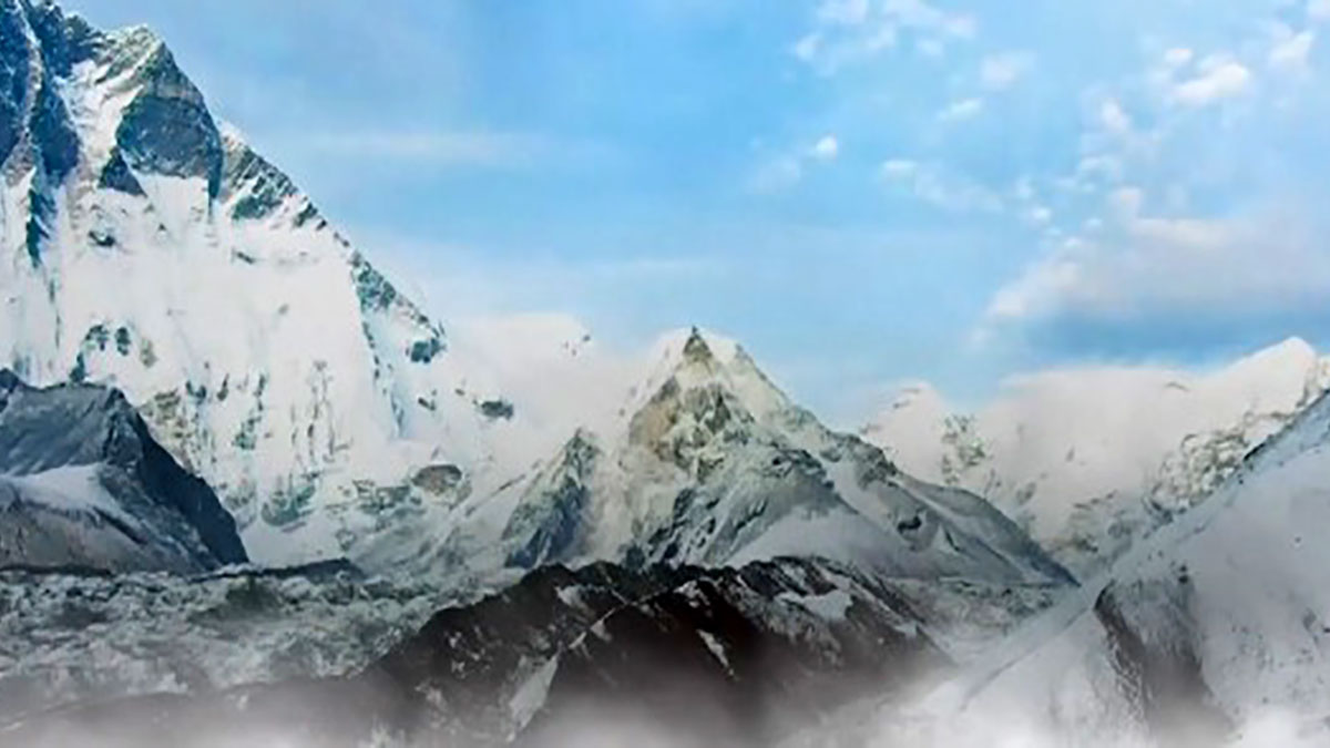 সিয়াচেন দিবসে অপারেশন মেঘদূতের বীরযোদ্ধাদের শ্রদ্ধা, কুর্নিশ প্রতিরক্ষা দপ্তরের