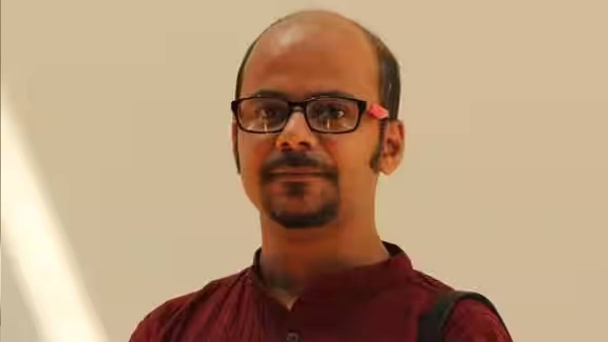 ‘ভুয়ো খবর’, শ্রীজাত প্রসঙ্গে কমিশনের সাফাই