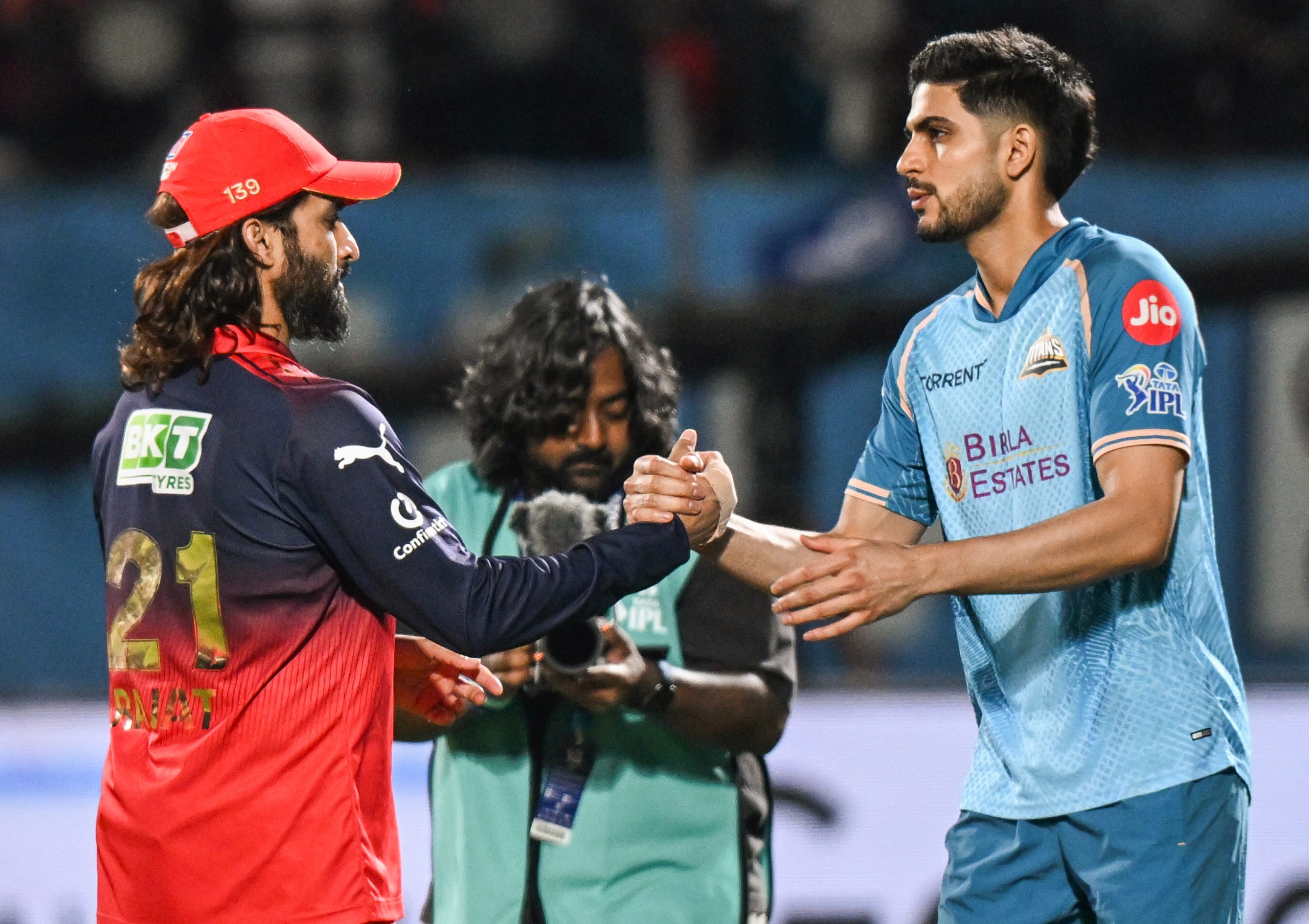 আইপিএল ফাইনাল বৃষ্টিতে ভেস্তে গেলে চ্যাম্পিয়ন কে? কী বলছে বিসিসিআইয়ের নিয়ম