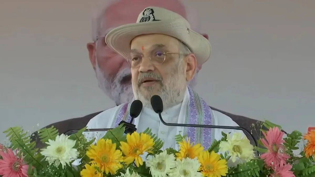 সীমান্তে উগ্রপন্থার কেন্দ্রগুলির উপর কড়া নজরদারির নির্দেশ অমিত শাহর