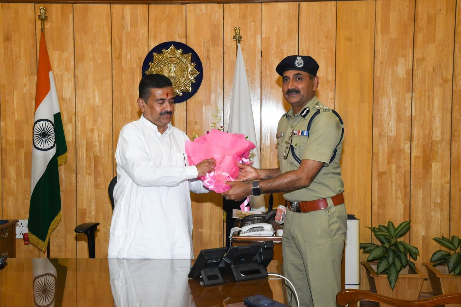 মুখ্যমন্ত্রী হয়ে লালবাজারে প্রথম গেলেন শুভেন্দু