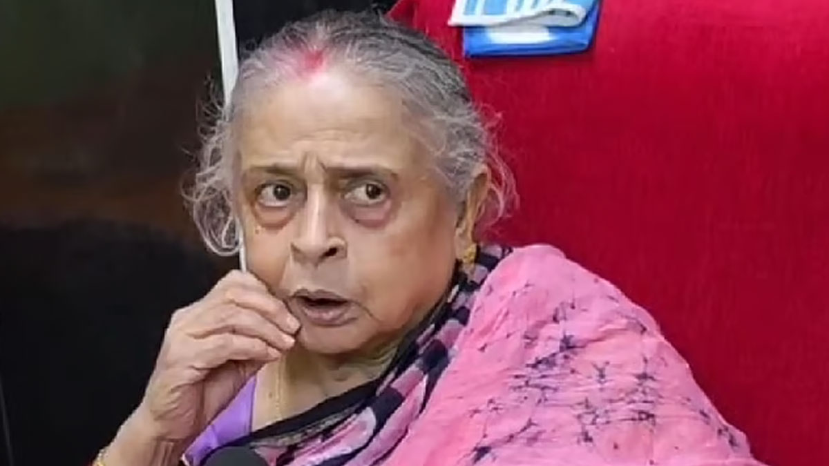 ছাদের পদ্মফুল দেখেই মা গায়েত্রী দেবী বুঝেছিলেন, ‘এ বার পদ্ম আসছে’