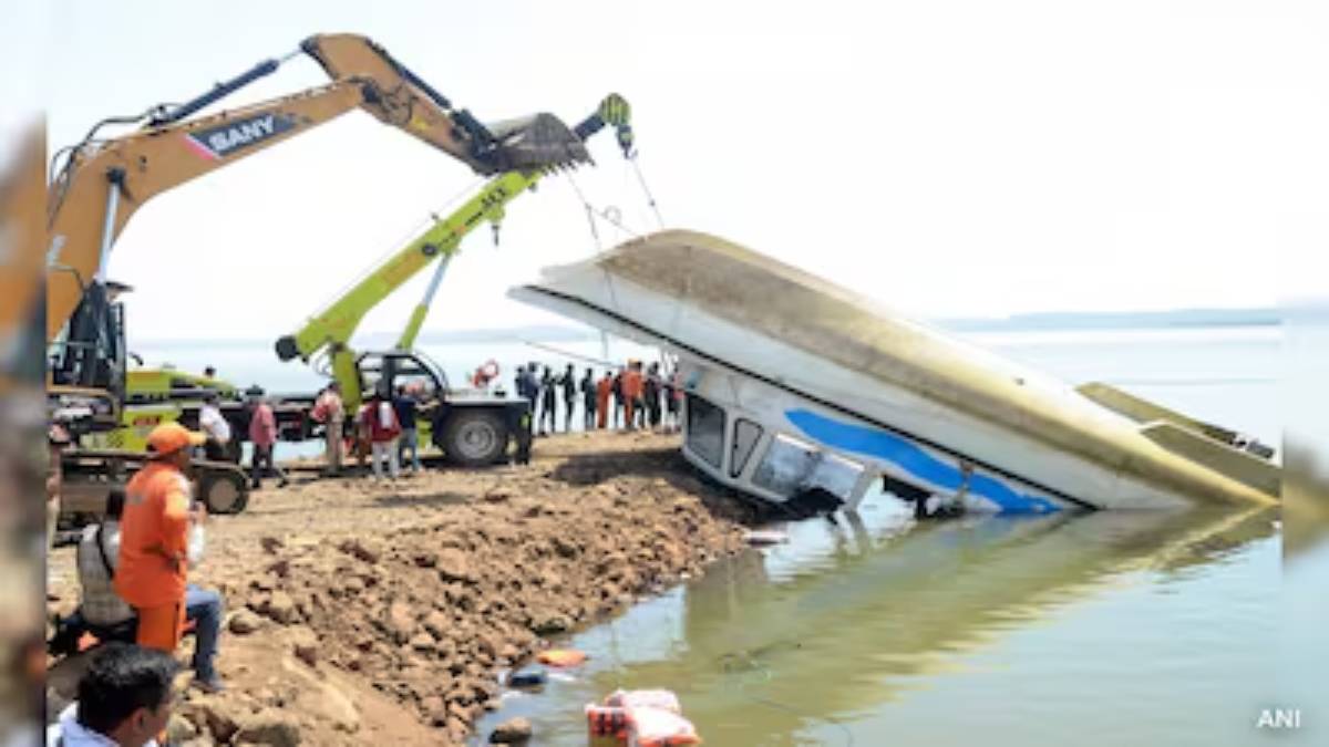 মধ্যপ্রদেশে ক্রুজ বিপর্যয়ে সামনে এল নিরাপত্তা ব্যবস্থায় চরম গাফিলতির ছবি