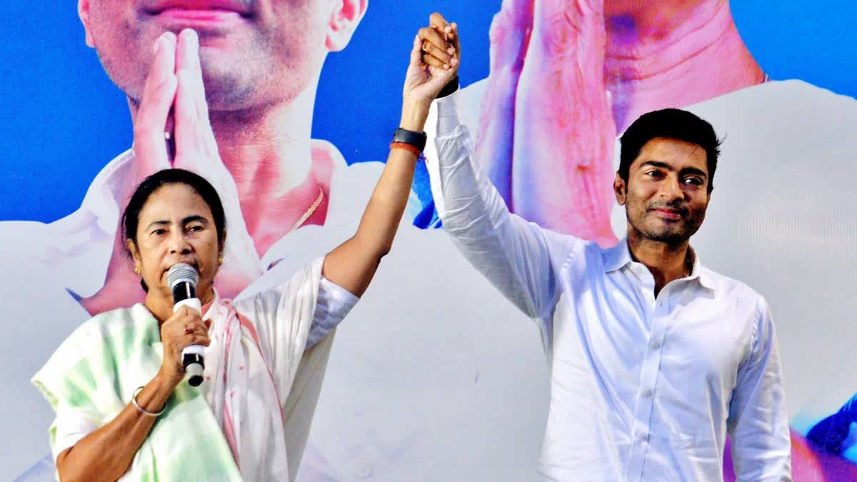 ২০০-র বেশি আসনে জয় নিয়ে আত্মবিশ্বাসী মমতা, আক্রান্তদের পুরস্কারের ঘোষণা