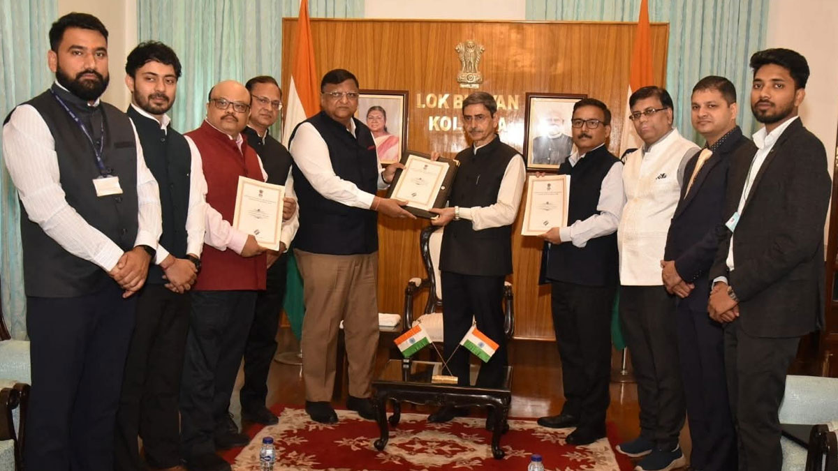 রাজ্যপালের কাছে বিধানসভার নবনির্বাচিত সদস্যদের তালিকা জমা, সরকার গঠনের পথে বড় পদক্ষেপ