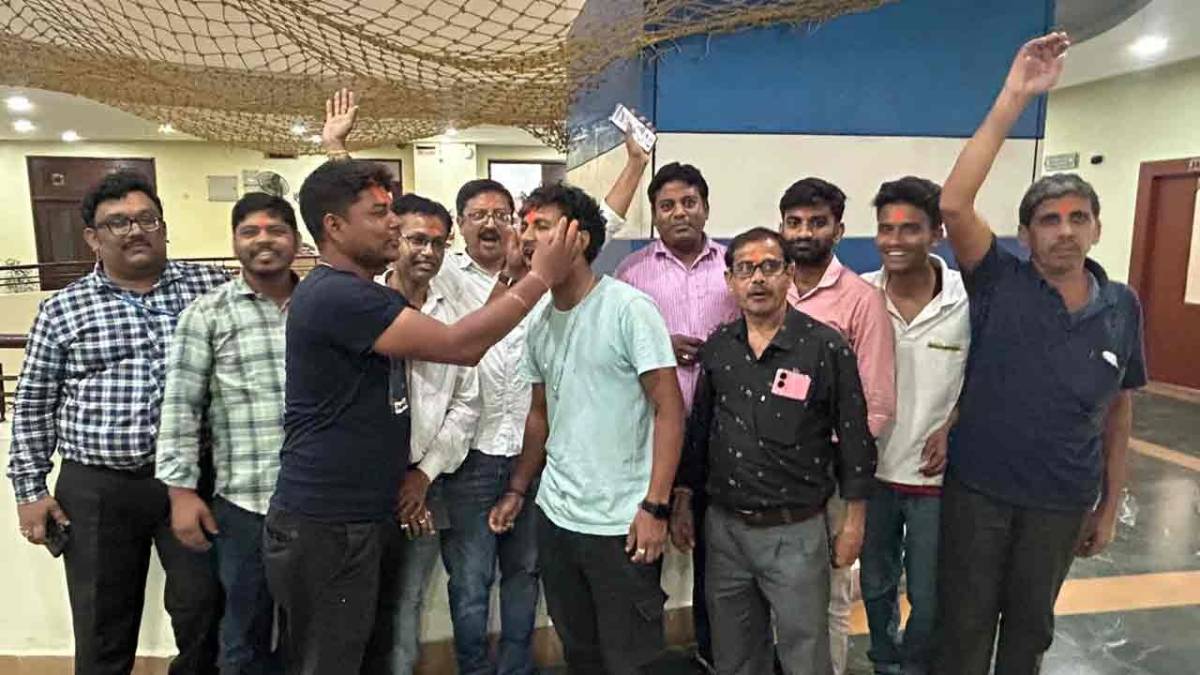 নবান্নে ‘জয় শ্রীরাম’ স্লোগান এবং  ‘ভারত মাতা কি জয়’ স্লোগান