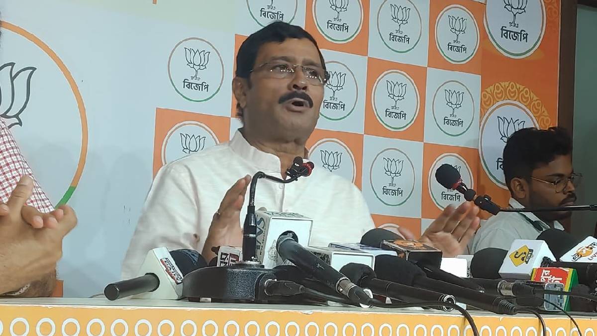 তৃণমূল থেকে আসা নেতাদের বিজেপিতে প্রয়োজন নেই: রাহুল সিনহা