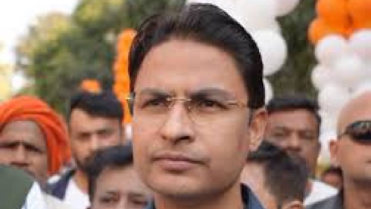 নথি নষ্টের আশঙ্কা, দ্রুত পদক্ষেপের আর্জি জানিয়ে মুখ্যসচিবকে চিঠি রাজু বিস্তার