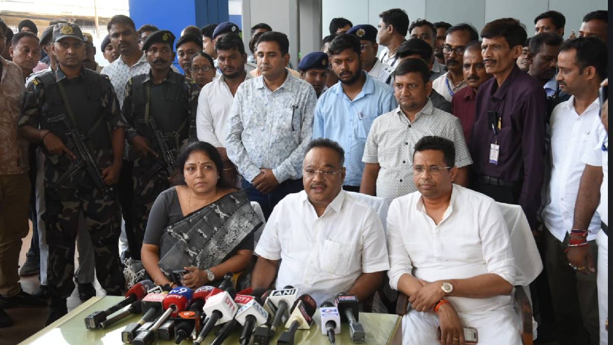 পঁচিশে বৈশাখ ব্রিগেডে মুখ্যমন্ত্রীর শপথ, থাকবেন মোদী এবং শাহ