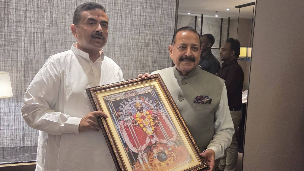 কেন্দ্রীয় প্রতিমন্ত্রী জিতেন্দ্র সিংয়ের সঙ্গে মুখ্যমন্ত্রী শুভেন্দু অধিকারীর বৈঠক