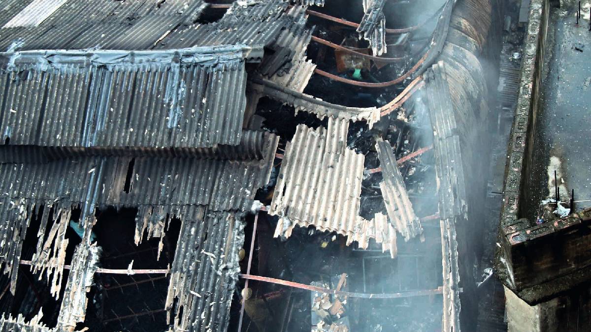 তপসিয়ায় আগুনের ঘটনায় সাসপেন্ড প্রগতি ময়দান দমকলকেন্দ্রের আধিকারিক