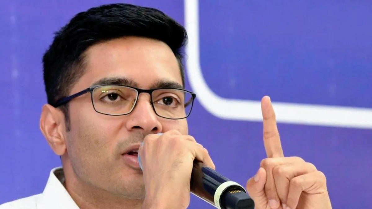 মাটি ও গাছ পাচারের অভিযোগে অভিষেক বন্দ্যোপাধ্যায়ের বিরুদ্ধে মামলা দায়ের