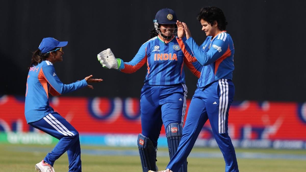 মন্ধানা-দীপ্তি-রিচার দাপটে পাকিস্তানকে উড়িয়ে টি-২০ বিশ্বকাপের সূচনা, করমর্দনে ‘না’ ও জয় নিয়ে কী বললেন হরমনপ্রীত?