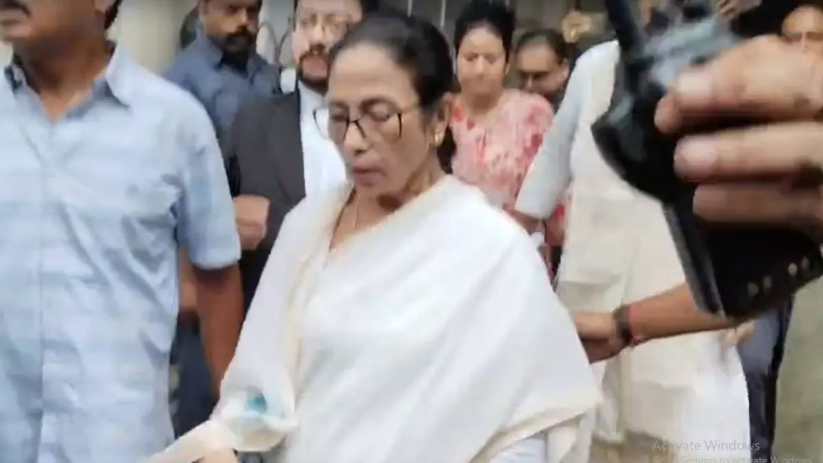ভবানীপুর বিধানসভা নির্বাচনে গণনায় কারচুপির অভিযোগে হাইকোর্টে ইলেকশন পিটিশন দাখিল  মমতার