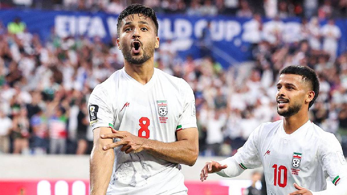 গোলের পর ‘বন্দুক উদযাপন’! ইরানি ফুটবলারের সেলিব্রেশন ঘিরে বিশ্বকাপে বিতর্ক