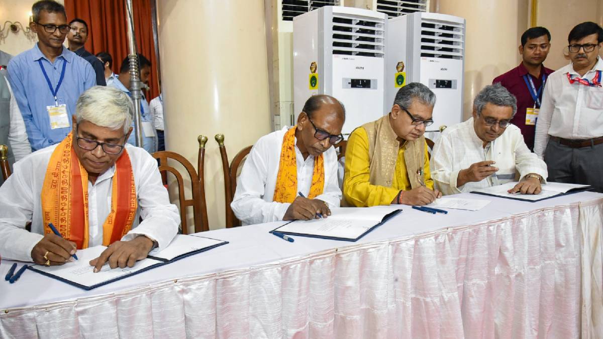 রাজ্যের মন্ত্রীসভা সম্প্রসারণ করলেন মুখ্যমন্ত্রী, দপ্তর চূড়ান্ত করল বিজেপি