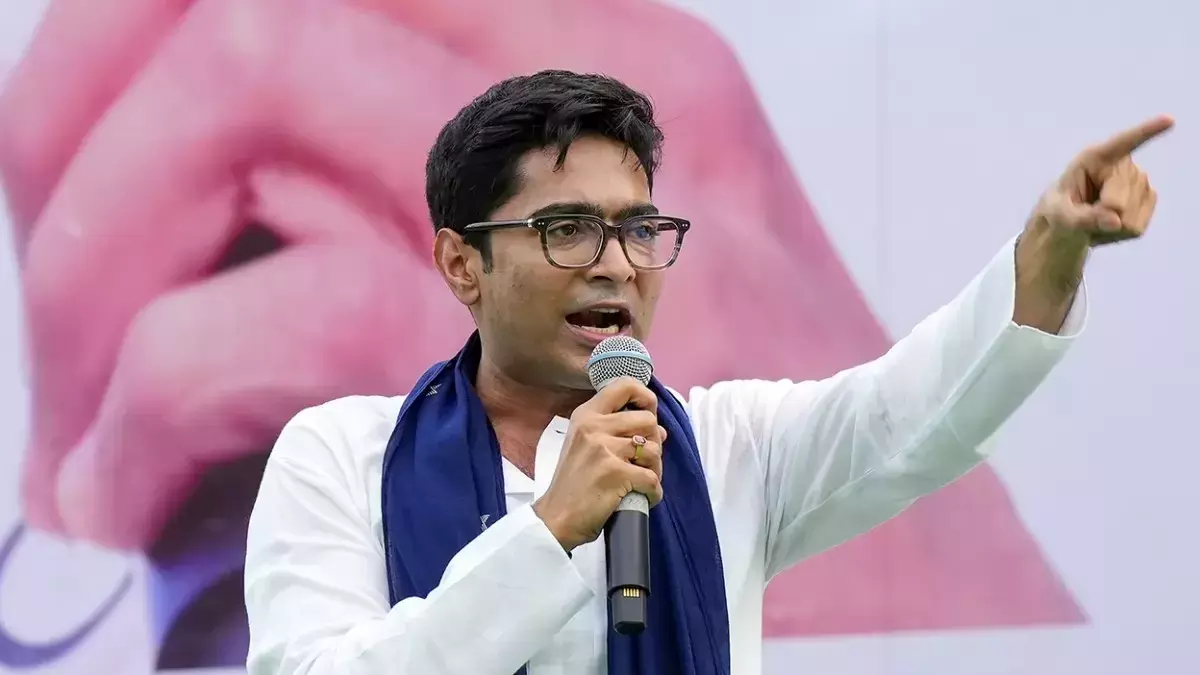 হাইকোর্টে গেলেন অভিষেক