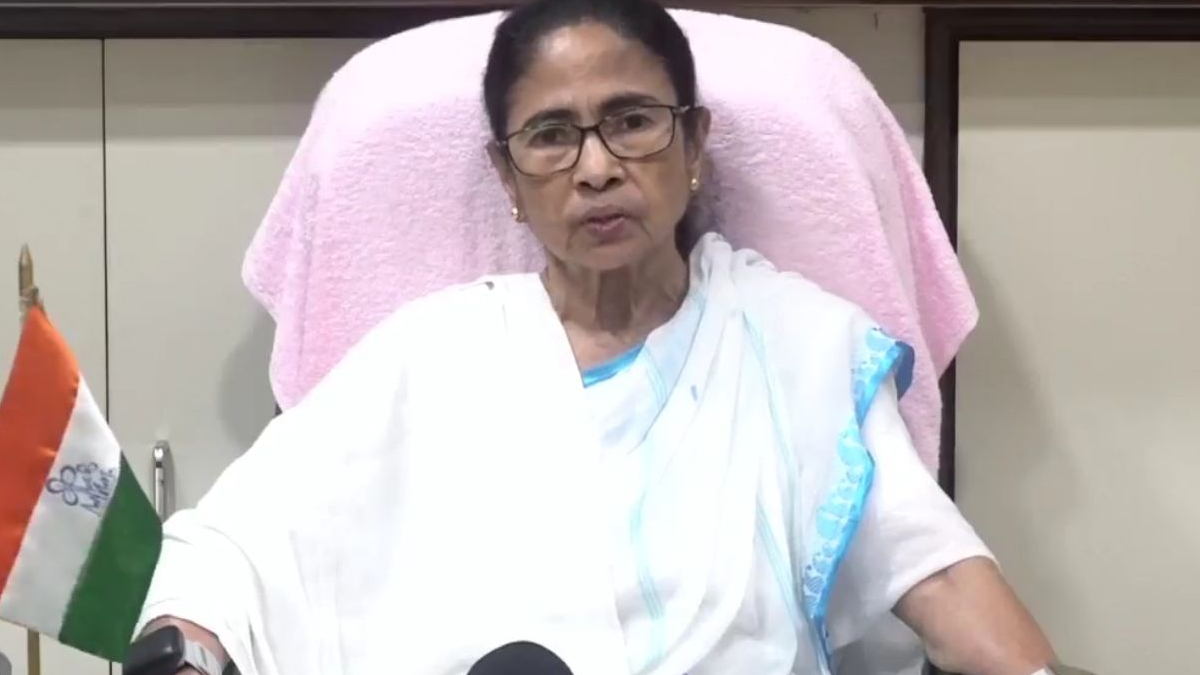 মমতা বন্দ্যোপাধ্যায় কি বাংলার বাহাদুর শাহ জাফর হয়ে থেকে যাবেন?