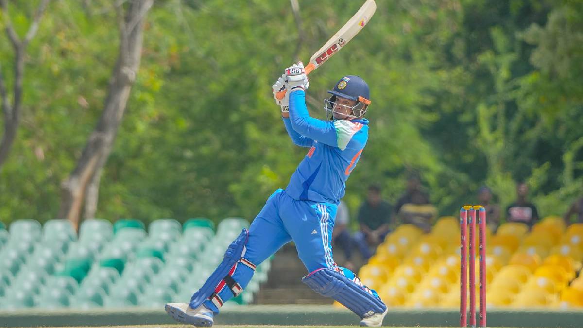 শ্রীলঙ্কার বিরুদ্ধে ‘প্রতিশোধের ইনিংস’, বিশ্বরেকর্ড বৈভবের, ত্রিদেশীয় সিরিজে চ্যাম্পিয়ন ভারত