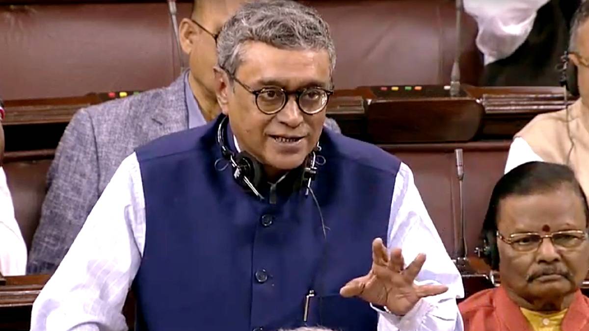 উত্তরবঙ্গে বিশেষ জোর অর্থমন্ত্রীর, এইমস থেকে ক্যানসার হাসপাতাল-সহ নানা ঘোষণা